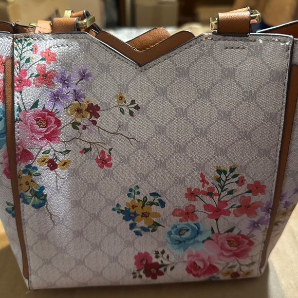 Purse - Picture 4 of 4